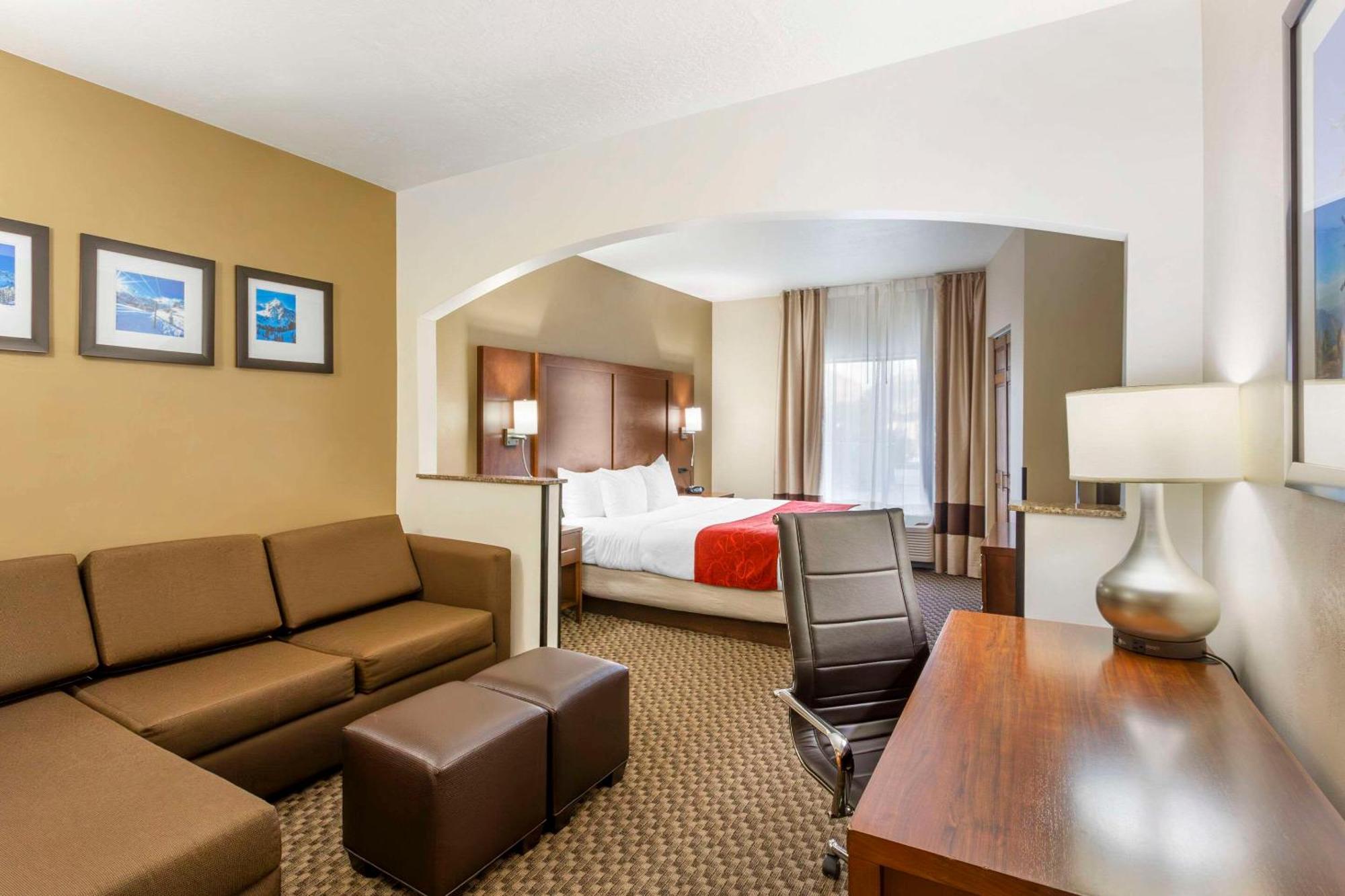 Comfort Suites Ogden Conference Center Екстер'єр фото